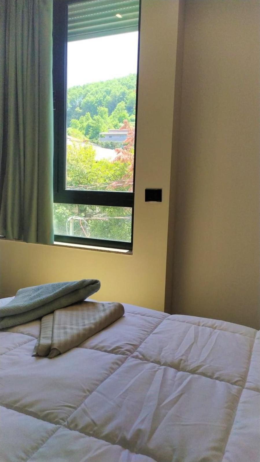Luander Hotel Tiranë Rom bilde